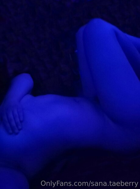 Sana Taeberry fans only