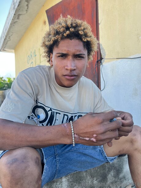 Michael2716 onlyfans leak nude