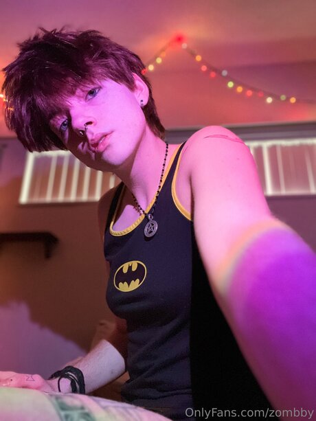 Zombby free only fans