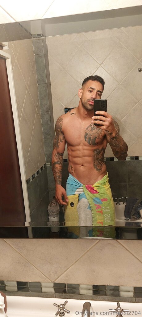 Maxxi2704 leaked onlyfans content