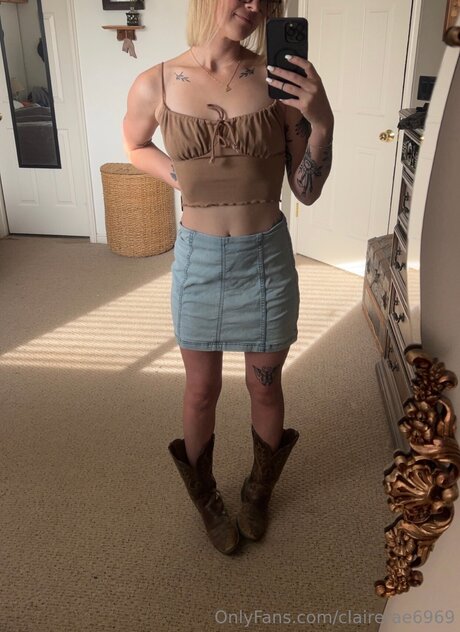 Clairerae6969 onlyfans star