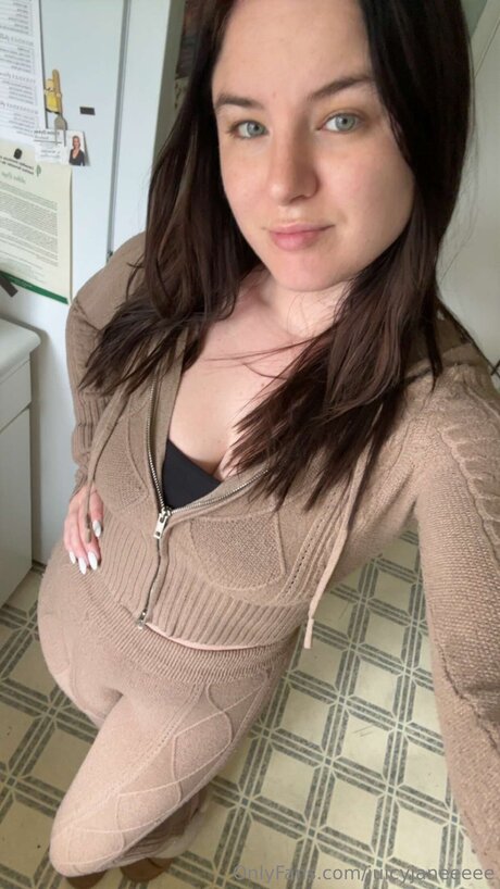 Juicyjaneeeee onlyfans leak new