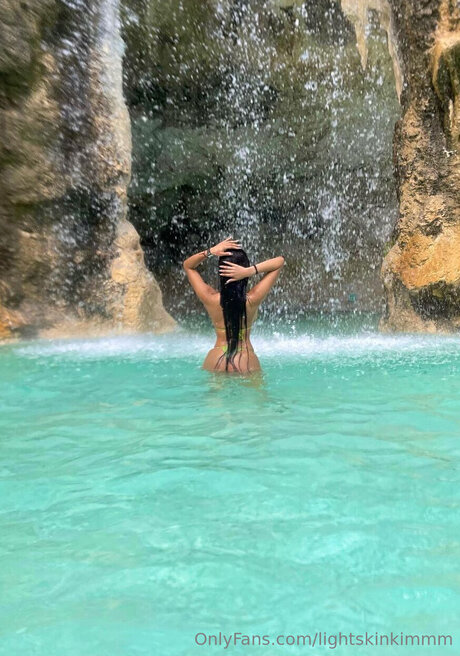 Lightskinkimmm only fans pictures