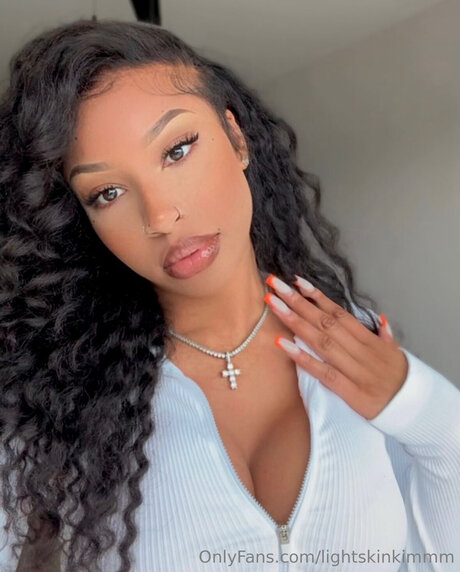 Lightskinkimmm only fans leaks