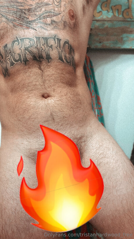 Tristanhardwoodxxx onlyfans naked