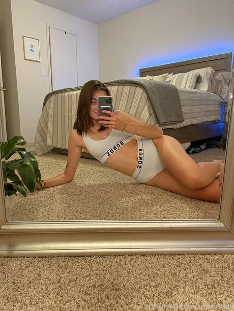 Christine 69 onlyfans fotos