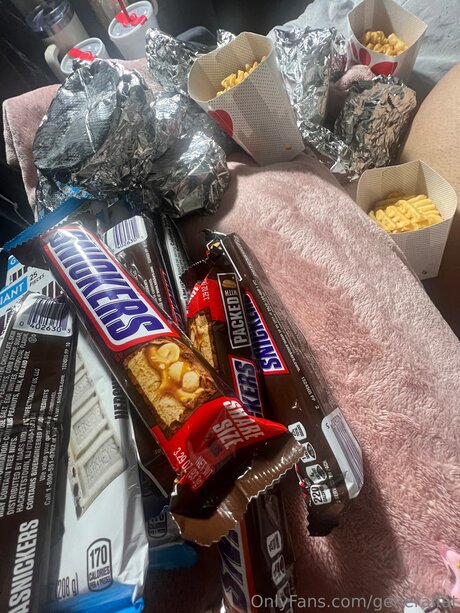 Generalfat onlyfans model images