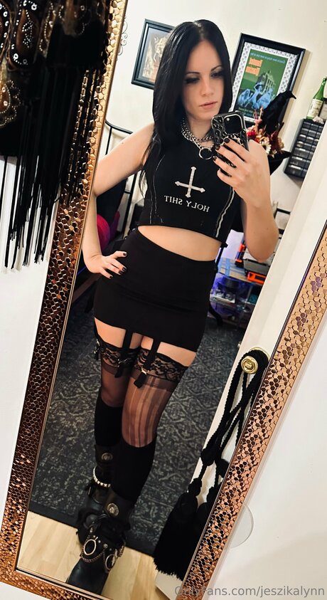 Jeszikalynn naked onlyfans leak