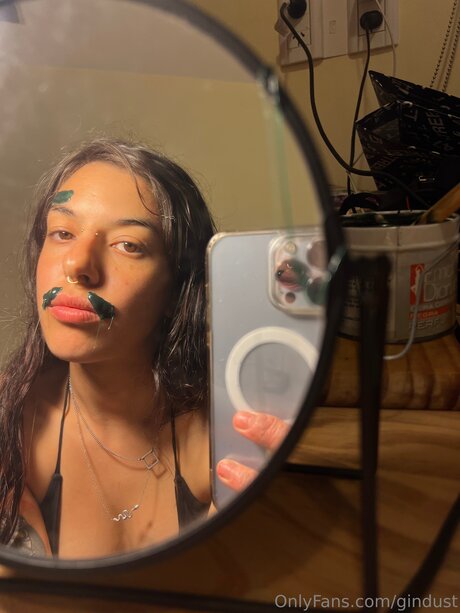 Gindust nude only fans