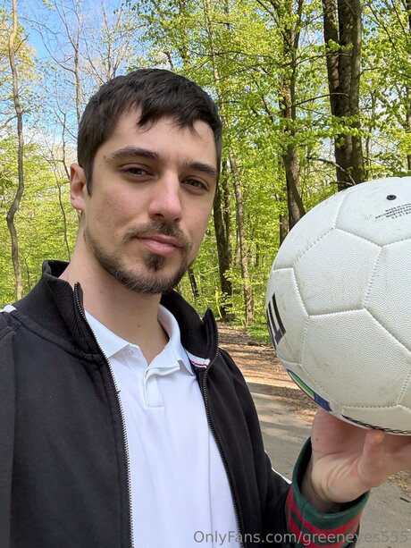 Greeneyes555 Profile pic