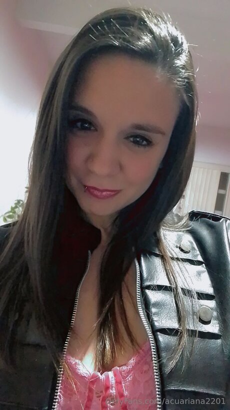 Acuariana2201 onlyfans naked leaks