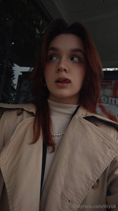 Llily18 onlyfans model photos