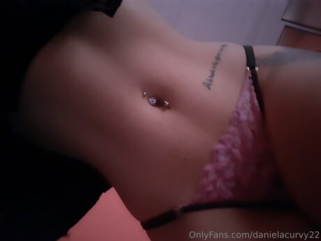 Danielacurvy22 onlyfans nide