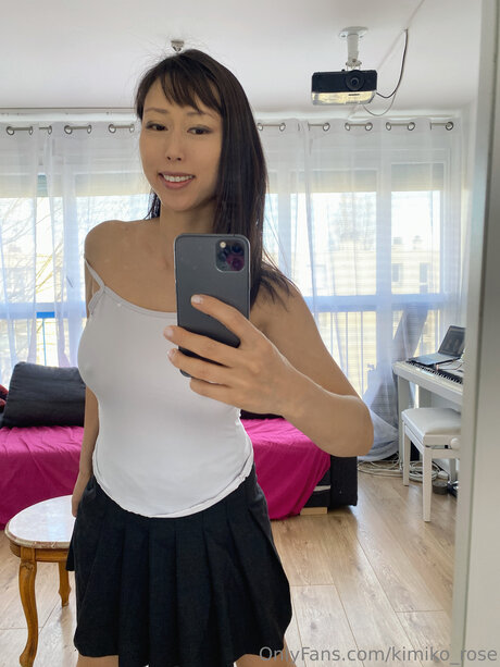 Kimiko Rose only fans nudes