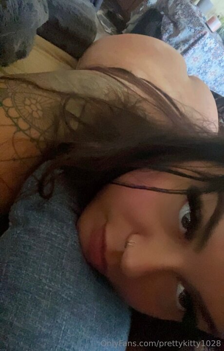 Prettykitty1028 onlyfans naked porn