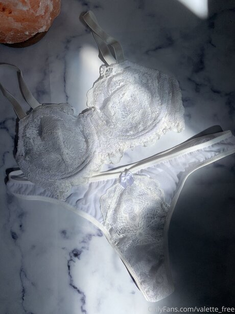 Valette Free onlyfans naked leaks