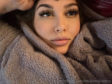 Katjalikesvlogging naked onlyfans leak