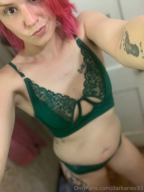 Darkaries93 onlyfans pictures