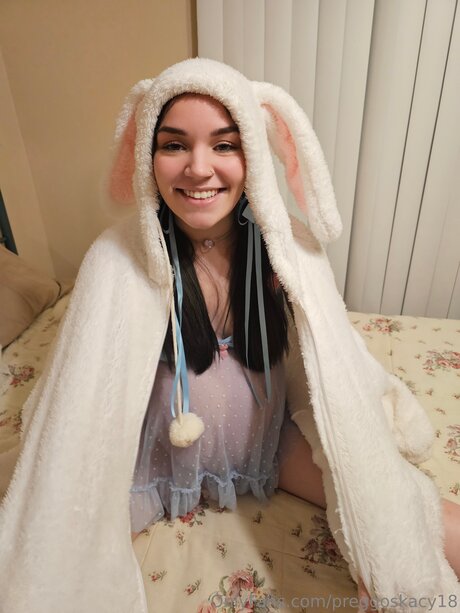 Pregnantbella18 only fans porn