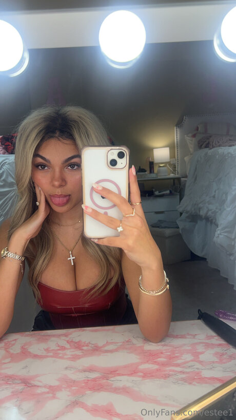 Estee1 naked onlyfans leaked
