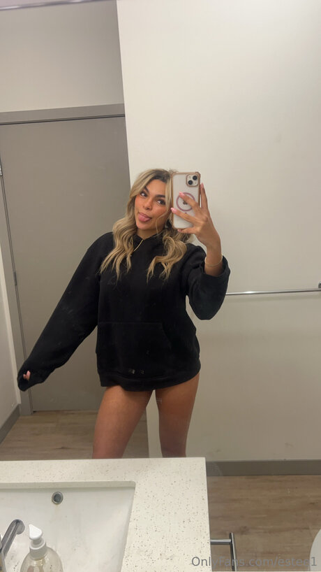 Estee1 onlyfans leaks