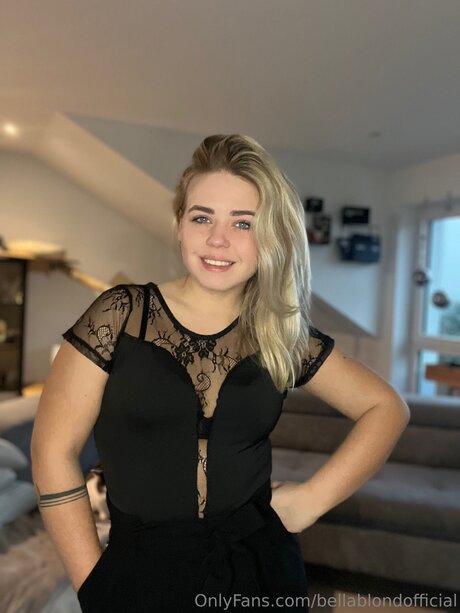 Bellablondofficial new onlyfans leaks