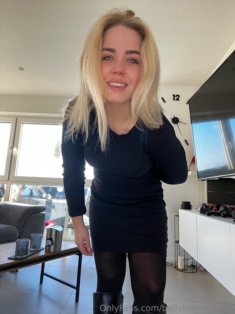 Bellablondofficial onlyfans leaked xxx