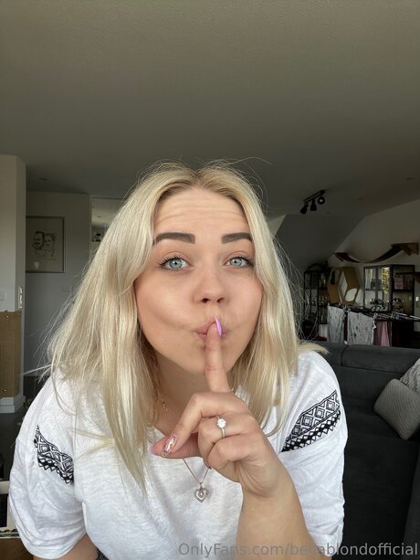 Bellablondofficial leaked onlyfans sex tape