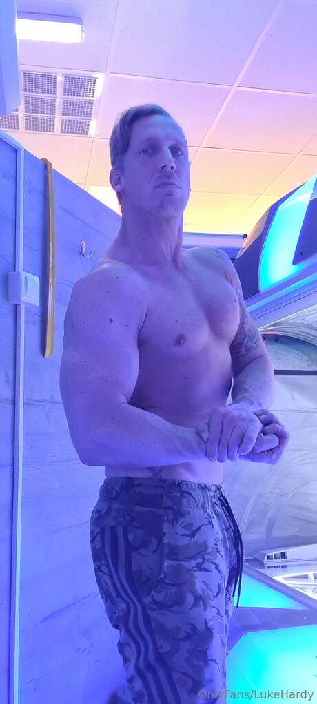 Lukehardy onlyfans archive