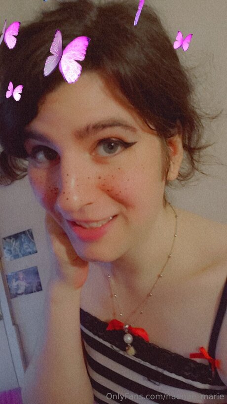 Naenae Marie onlyfans nude leaks