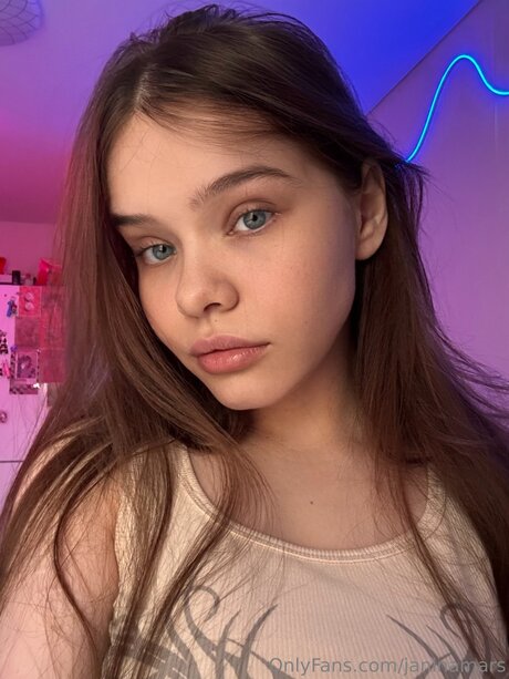 Janinamars topless onlyfans