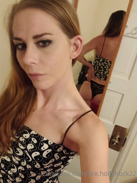 Bre Hollyhock22 sextape onlyfans