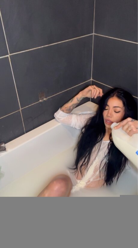 Twisted Gem onlyfans public photos