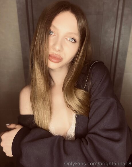 Brightanna18 onlyfans leaked nudes