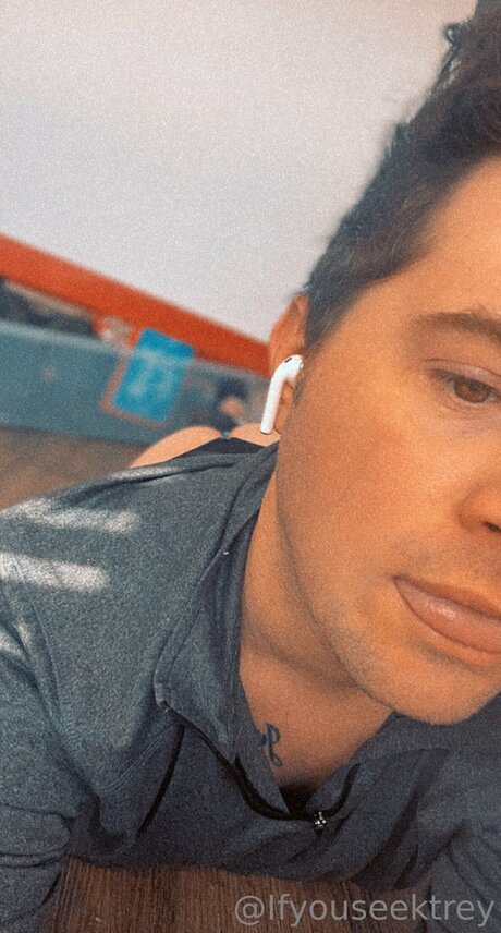 Ifyouseektreyfree onlyfans page