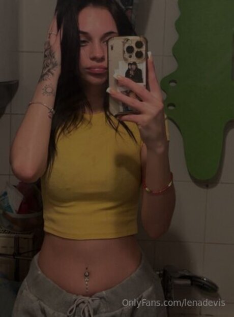 Lenadevis onlyfans pictures