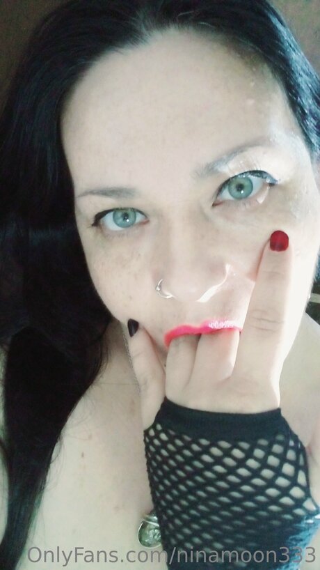 Ninamoon333 only fans porn