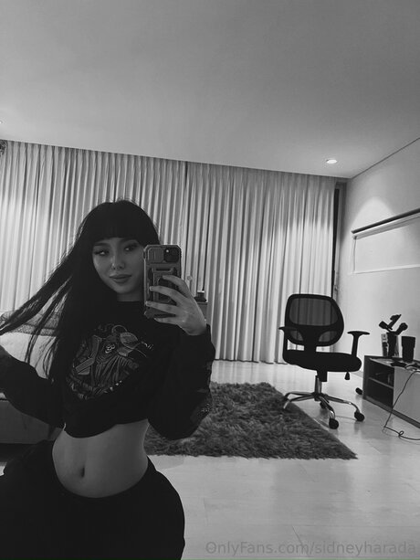 Sidneyharada onlyfans sexy