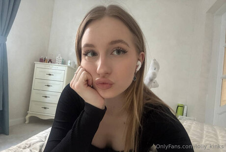 Lolly Kinks only fans nude