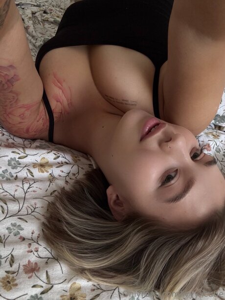 Ivyyxcutie only fans photos