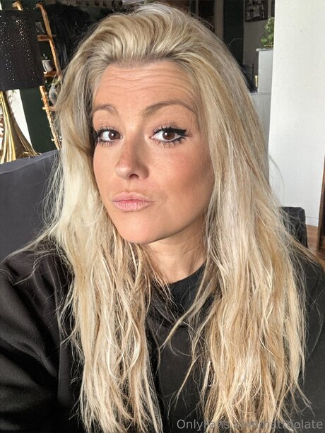 Nattoolate only fans pics