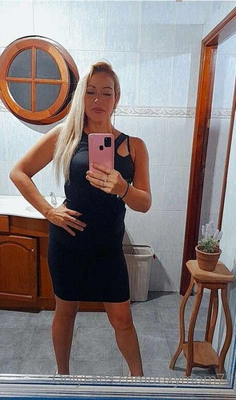 Foxymom77 xxx onlyfans