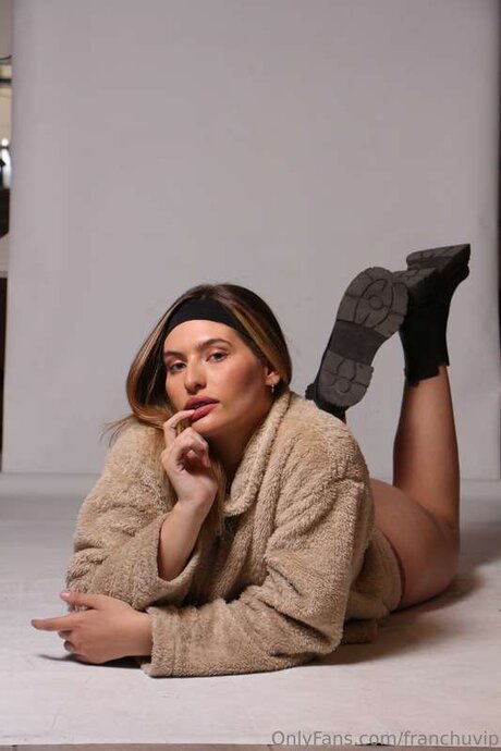 Franchuvip onlyfans model