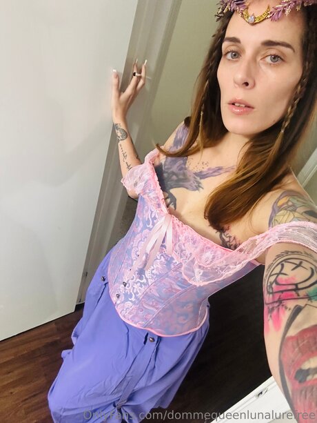 Dommequeenlunalurefree Profile pic