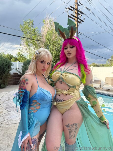 Strawbunnyx0 naked onlyfans leak