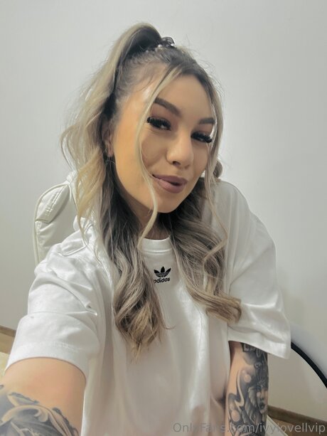 Ivylovellvip onlyfans striptease