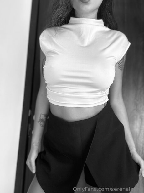 Serenaleone onlyfans keak