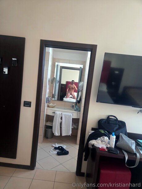 Kristianhard porn onlyfans