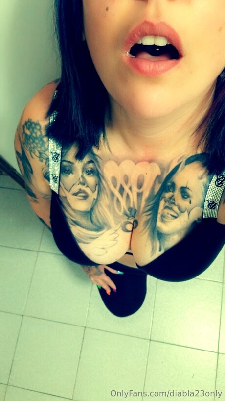 Diabla23only onlyfans photo