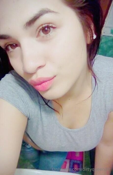 Dirtyqueen18 onlyfans leak sex